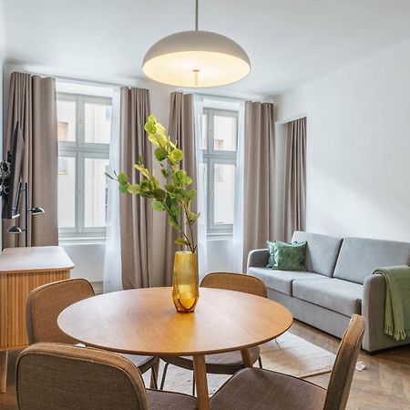 Limehome Prague Halkova Exterior foto