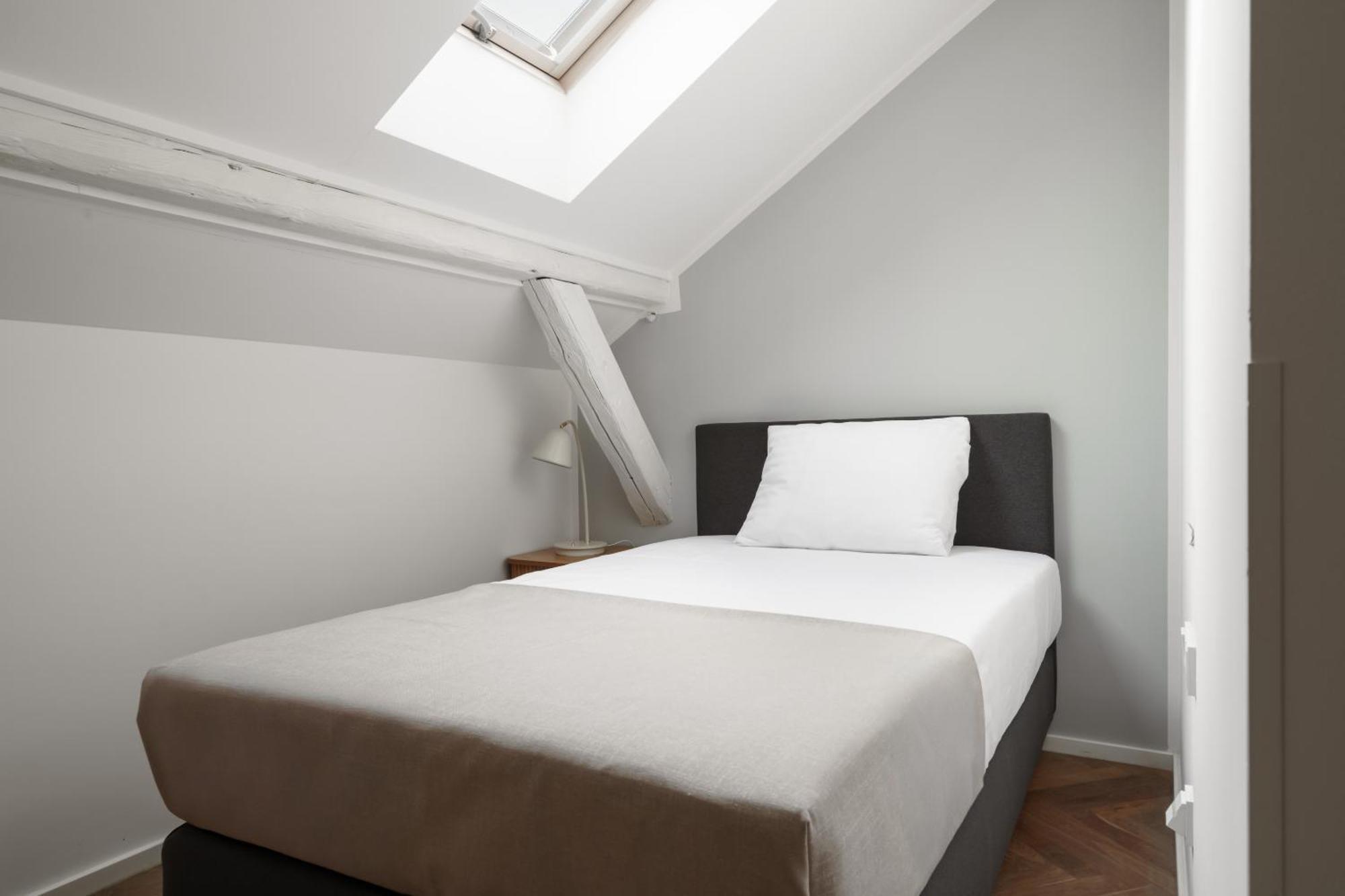 Limehome Prague Halkova Zimmer foto